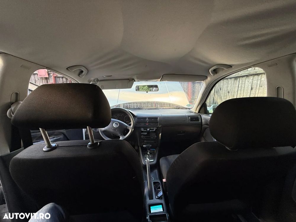 Volkswagen Golf Variant 2.0 Ocean Aut - 10