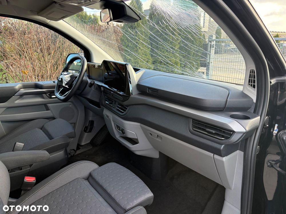 Ford Tourneo Custom 320 L2H1 VA Autm Titanium - 8