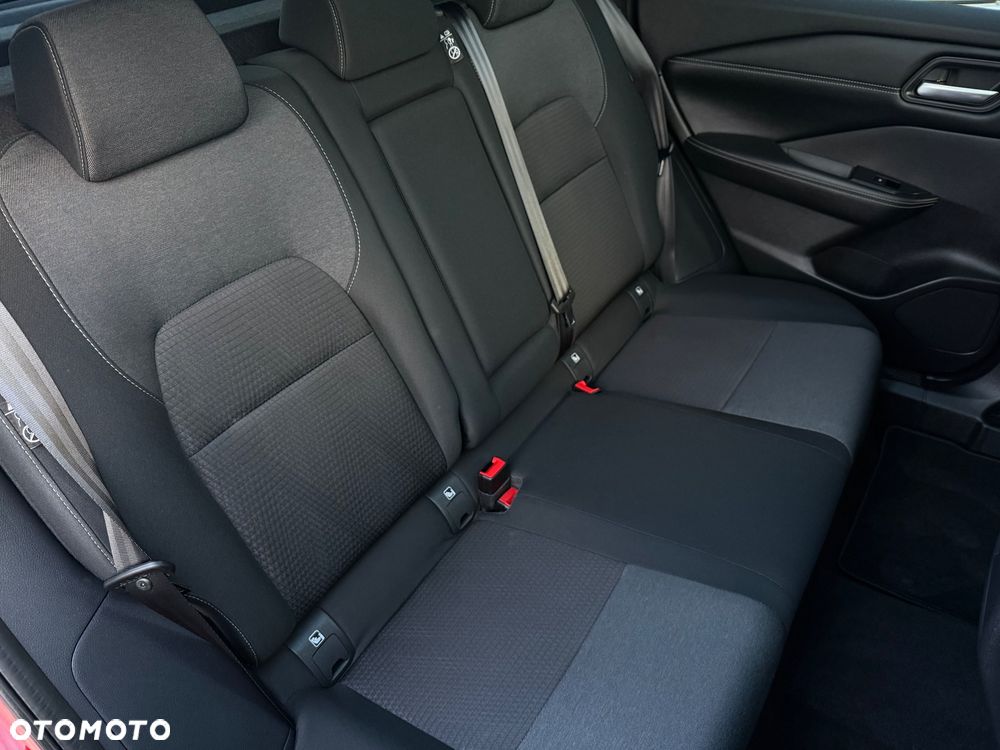 Nissan Qashqai 1.3 DIG-T MHEV N-Connecta - 37