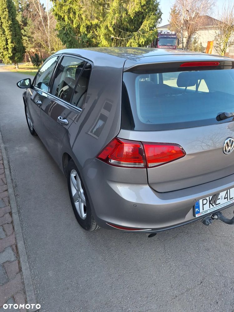 Volkswagen Golf 1.2 TSI BMT Comfortline - 2