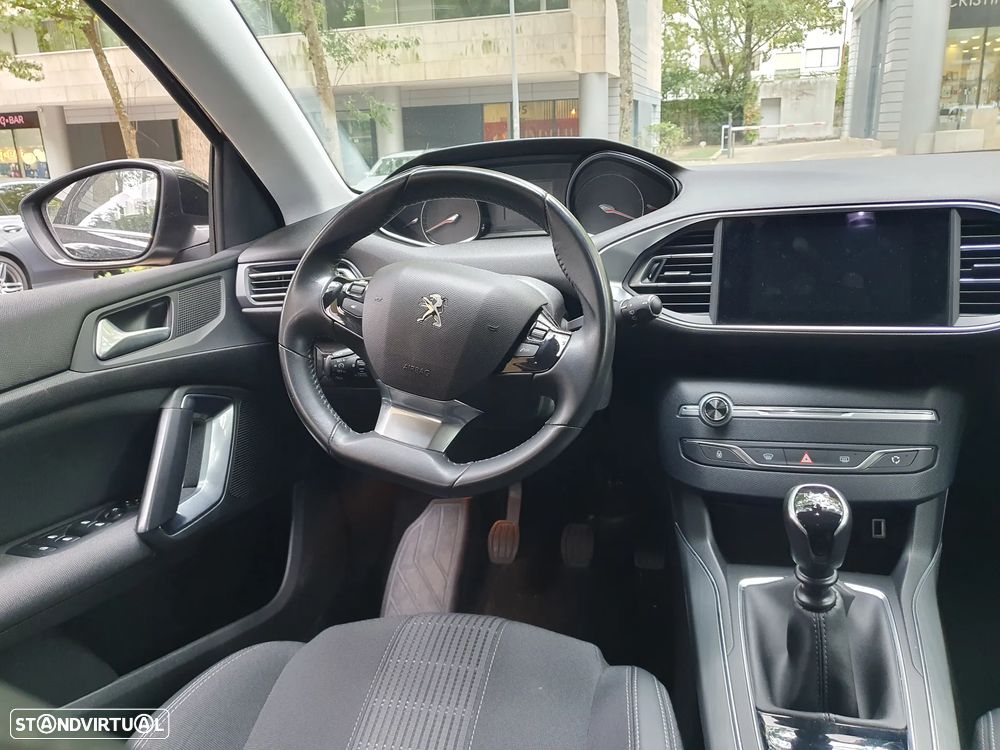Peugeot 308 SW 1.5 BlueHDi Allure - 4