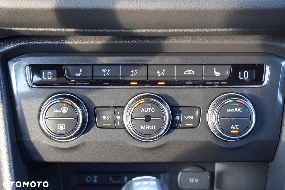 Volkswagen Tiguan 2.0 TDI SCR (BlueMotion Technology) DSG Highline - 25