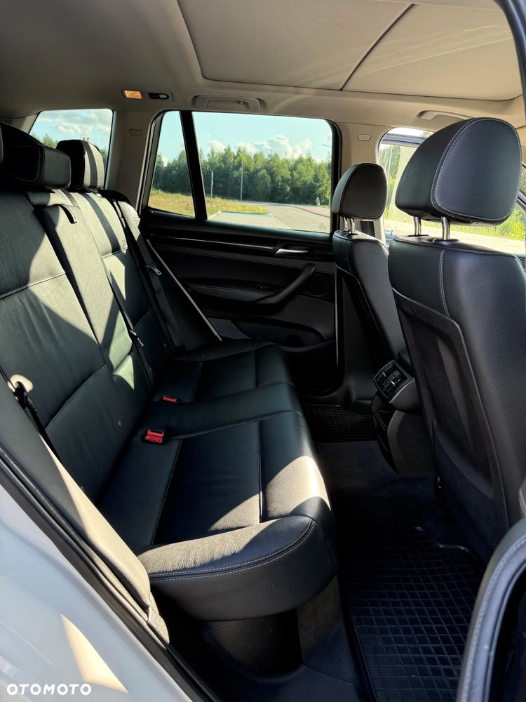 BMW X3 xDrive28i - 8