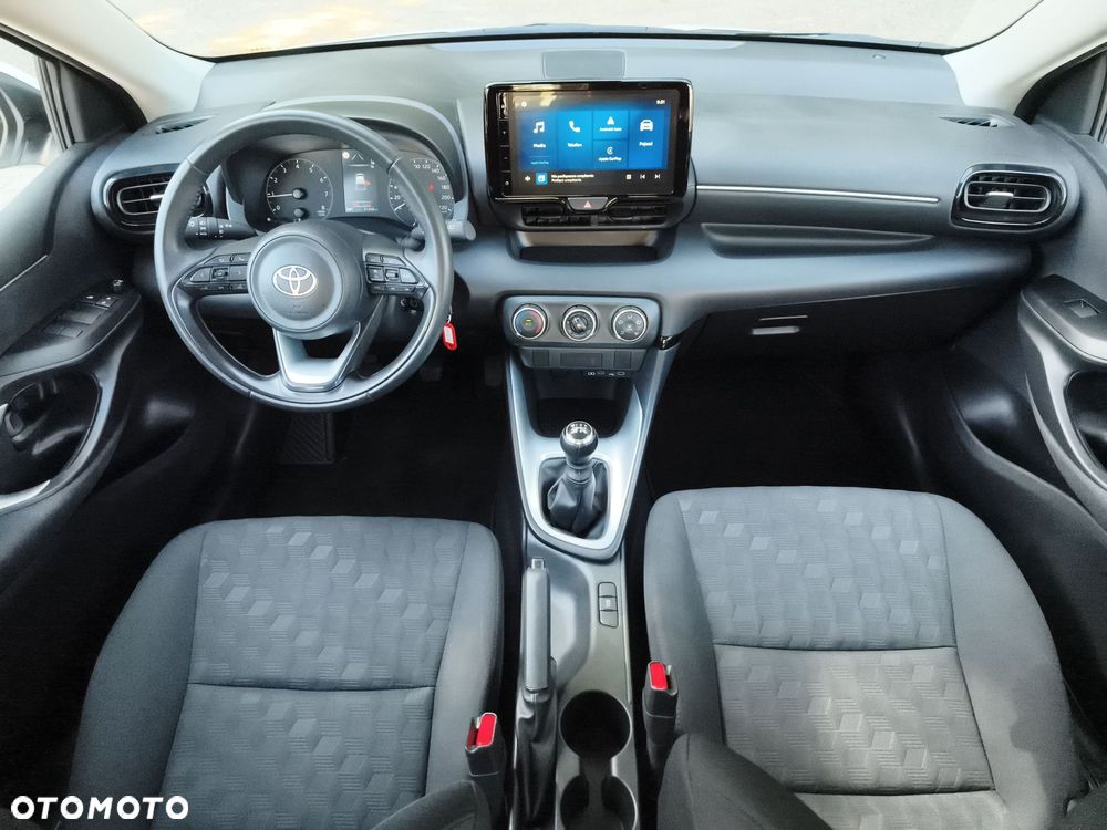 Toyota Yaris 1.5 Comfort - 12