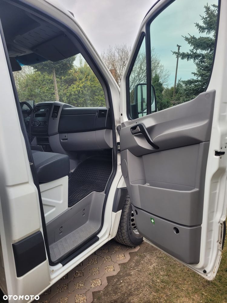 Mercedes-Benz Sprinter - 16