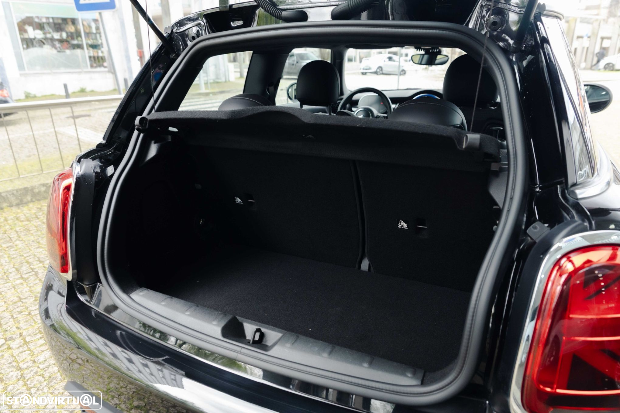 MINI 3 Portas - 19