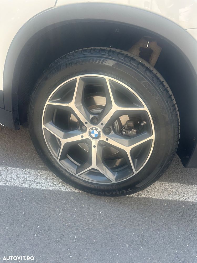 BMW X1 xDrive20d Aut. Sport Line - 3