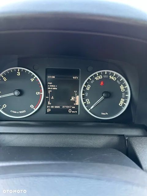 Land Rover Discovery - 14