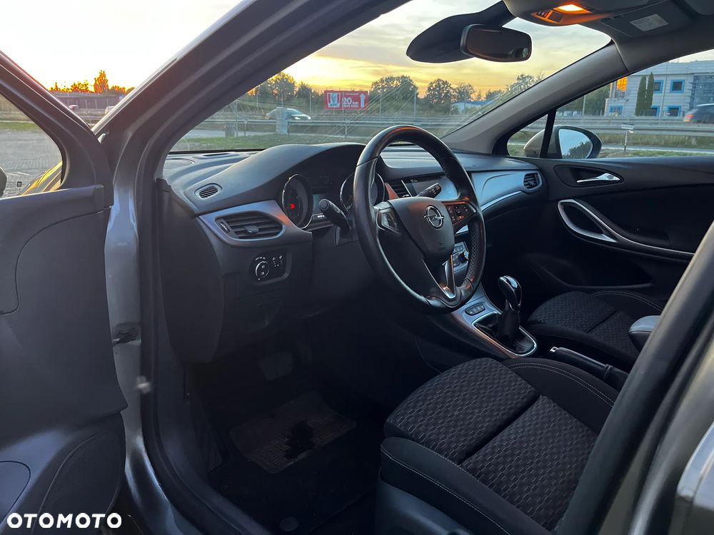 Opel Astra ver-v-1-0-t-enjoy-s-s-easytronic - 24