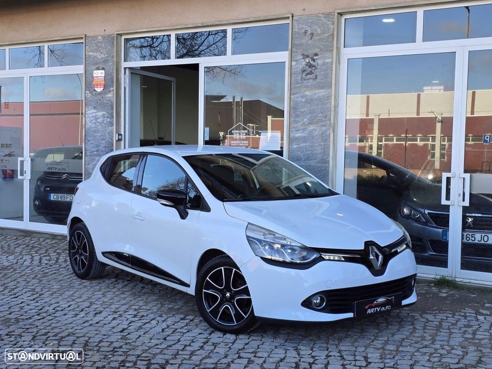 Renault Clio 1.5 dCi Dynamique S - 11