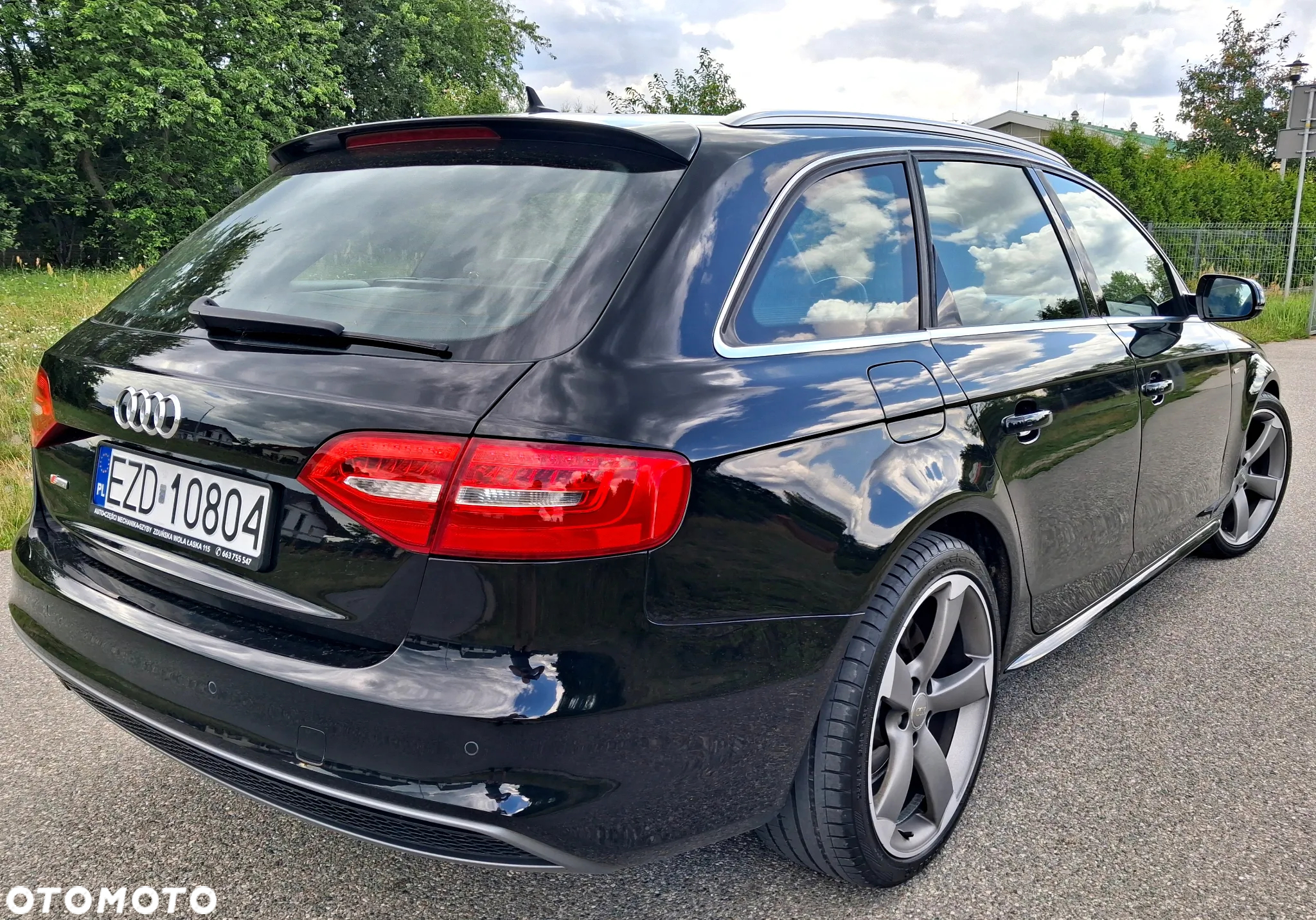 Audi A4 Avant 2.0 TDI DPF clean diesel S line Sportpaket - 10