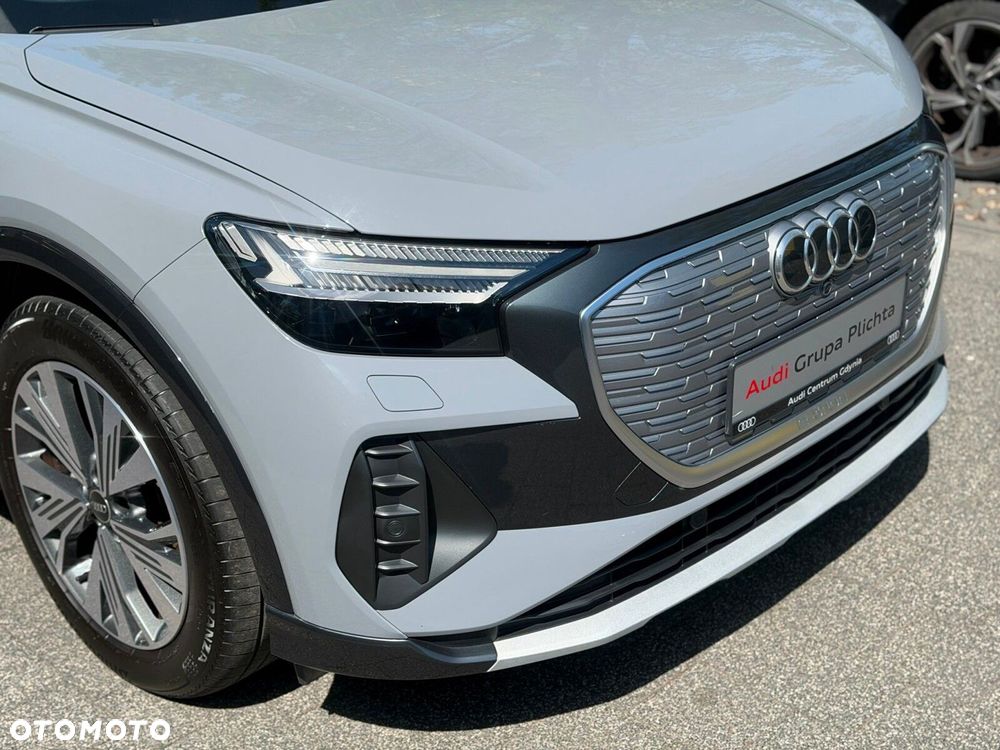 Audi Q4 e-tron 35 52kWh S Line - 10