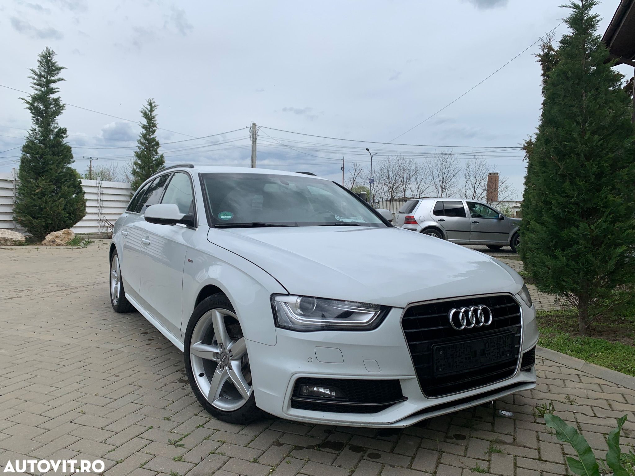 Audi A4 2.0 TDI DPF clean diesel multitronic S line Sportpaket - 1
