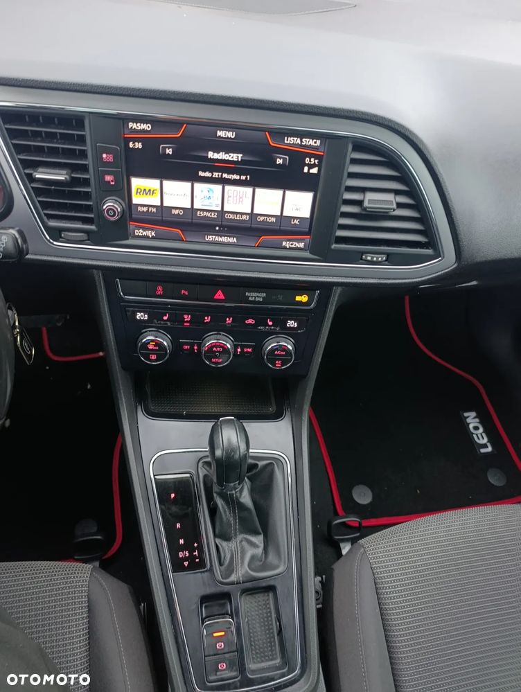 Seat Leon 2.0 TDI DPF DSG Style - 27