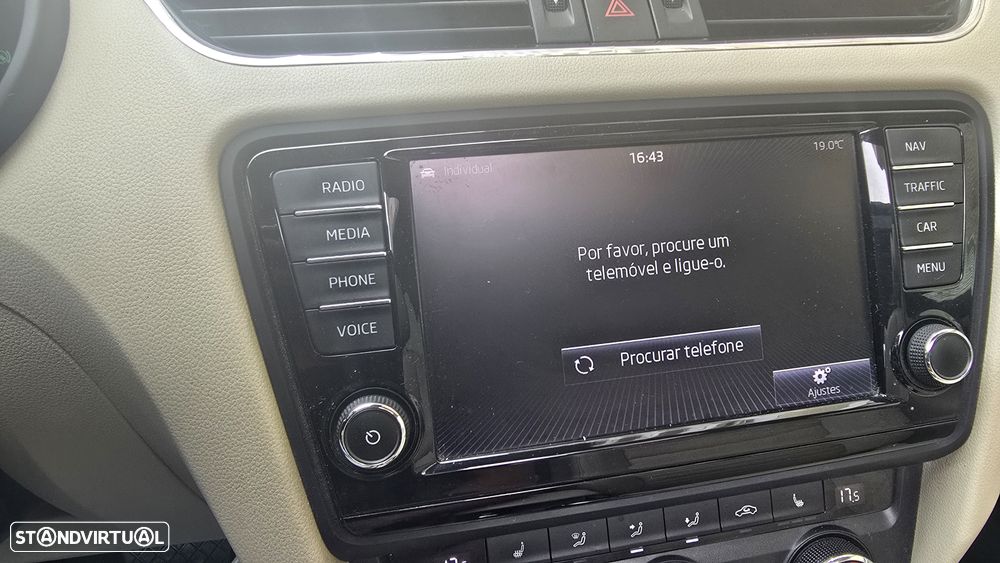 Skoda Octavia Break 1.6 TDi Elegance DSG - 41