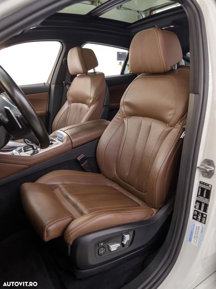 BMW X6 xDrive30d - 12