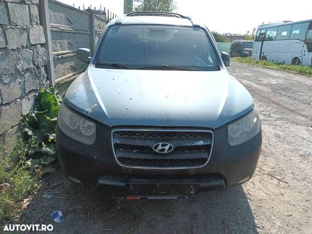 Dezmembrari  Hyundai SANTA FE 2 (CM)  2005  > 0000 2.2 CRDi GLS Motor - 2