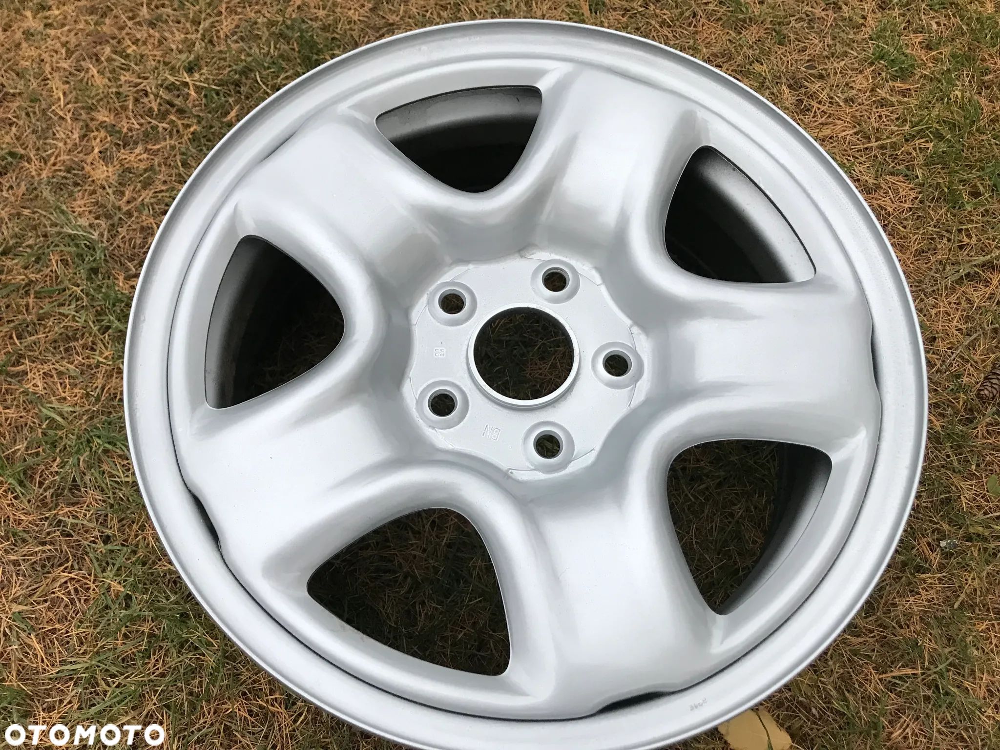 Felga Toyota Rav4 16 6,5x16 5x114,3 ET45 - 1