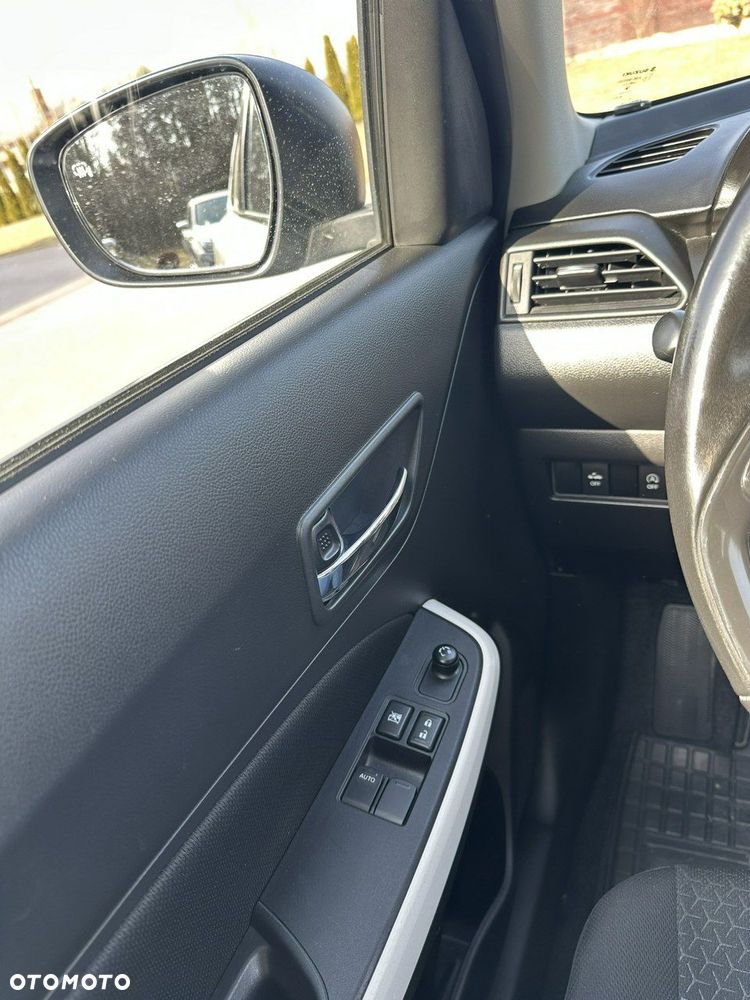 Suzuki Swift - 27
