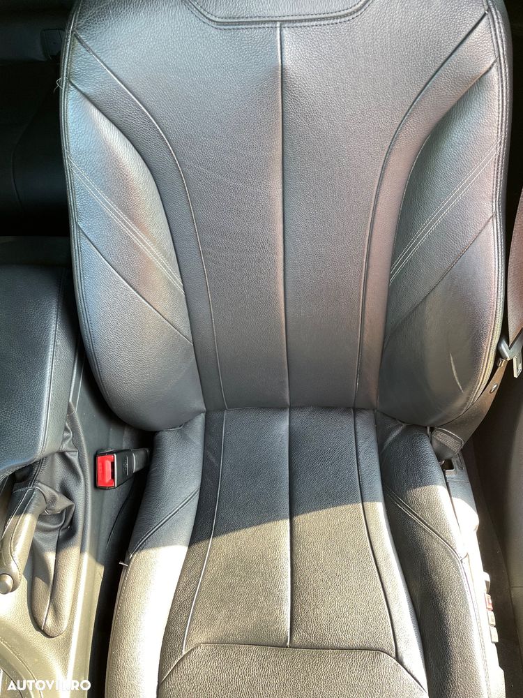 BMW Seria 3 320d Luxury Line - 9