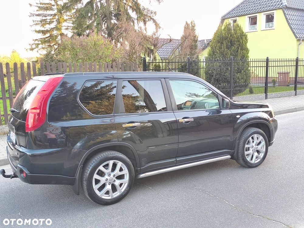 Nissan X-Trail 2.0 dCi 4x4 DPF Platinum - 12