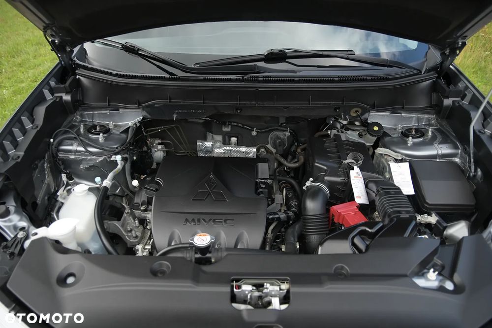 Mitsubishi ASX 1.6 2WD Diamant Edition+ - 17