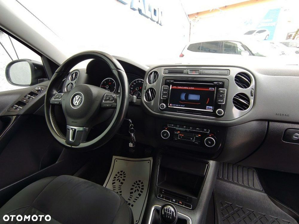 Volkswagen Tiguan - 13