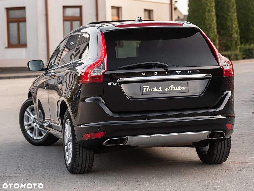 Volvo XC 60 D4 Geartronic Summum - 8