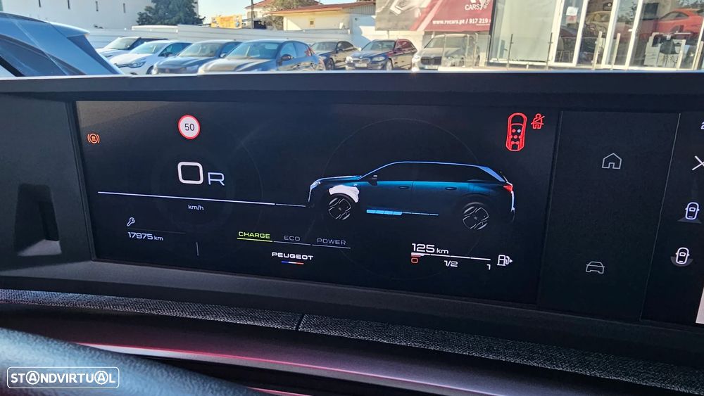 Peugeot 5008 1.2 Hybrid Allure e-DCS6 - 54