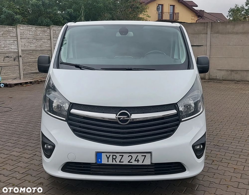 Opel VIVARO - 2