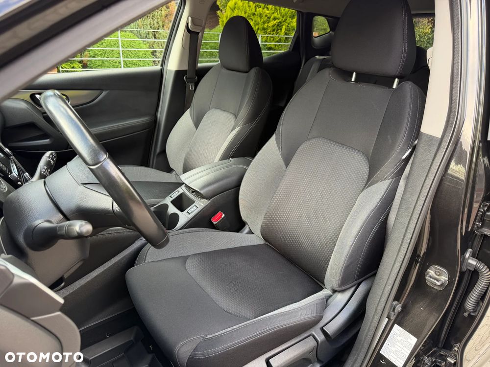 Nissan Qashqai - 29