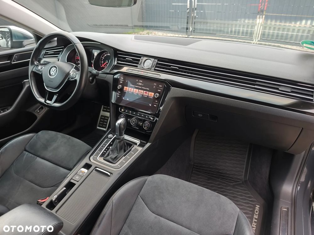 Volkswagen Arteon 2.0 TDI SCR DSG Elegance - 26