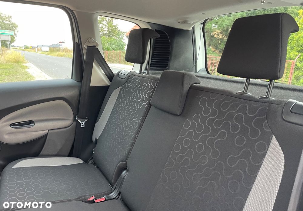 Citroën C3 Picasso 1.4i Exclusive - 16