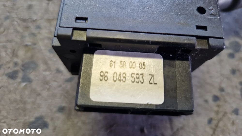 LIGIER AMBRA PRZEŁĄCZNIK WYCIERACZEK - 4