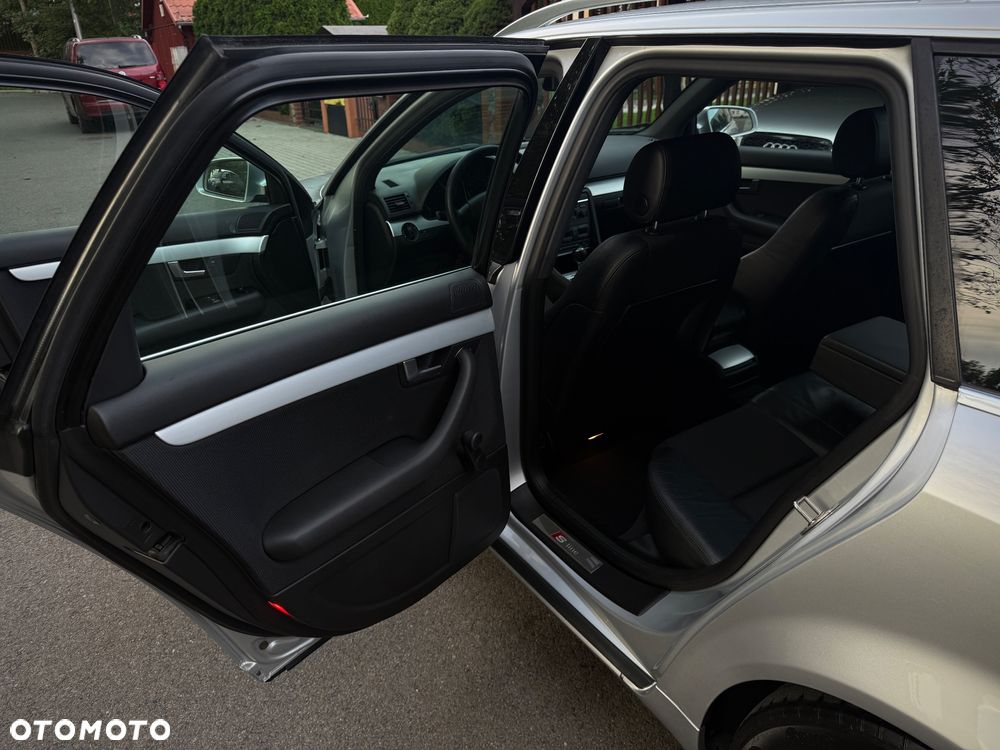 Audi A4 Avant - 26