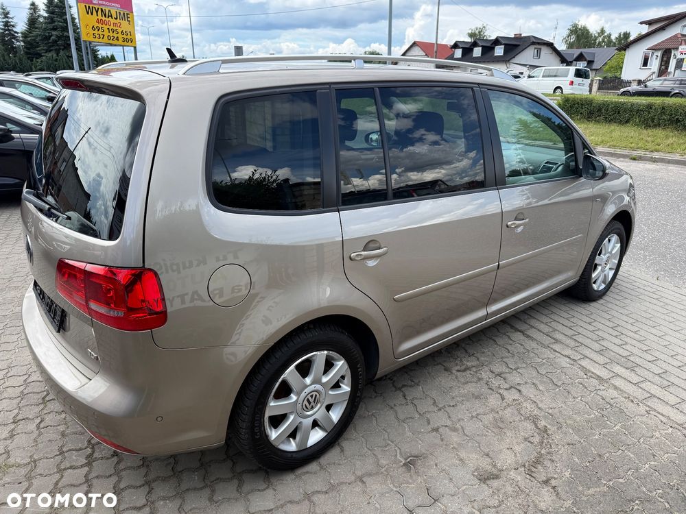 Volkswagen Touran 1.6 TDI DPF Highline - 10