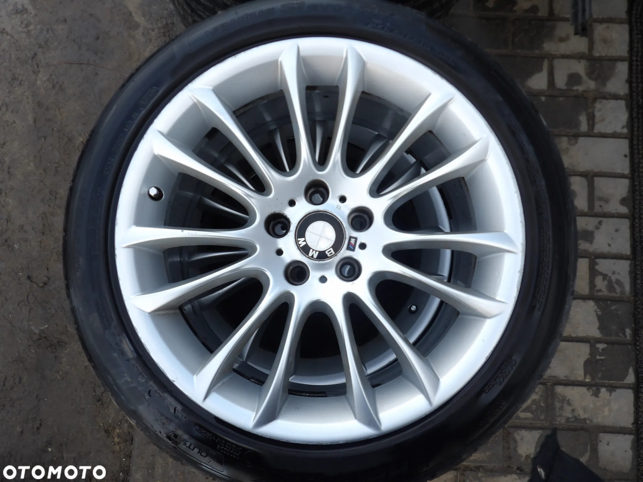 BMW - FELGI ALUMINIOWE - 9,5Jx19 EH2+IS 39 - 4 SZT KOMPLET - 3