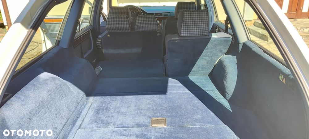 Mercedes-Benz W124 (1984-1993) - 10