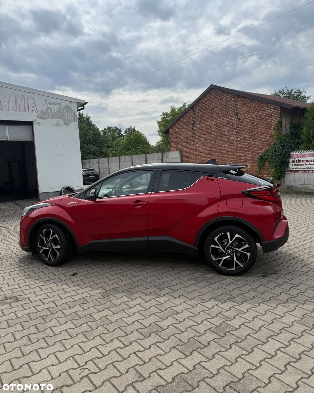 Toyota C-HR 1.8 Hybrid Selection - 1