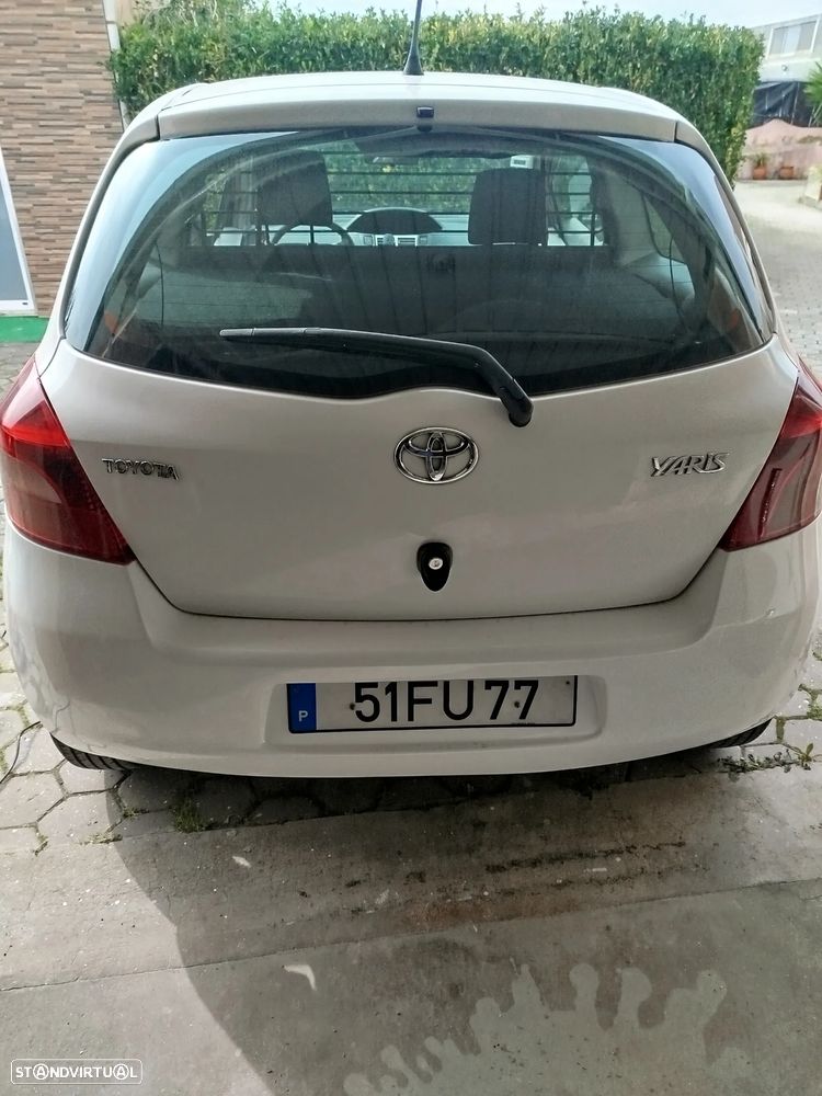 Toyota Yaris(NLP90) - 13