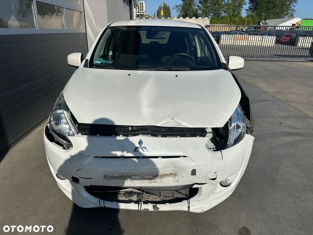 Mitsubishi Space Star 1.2 Clear Tec Intro Edition+ - 4