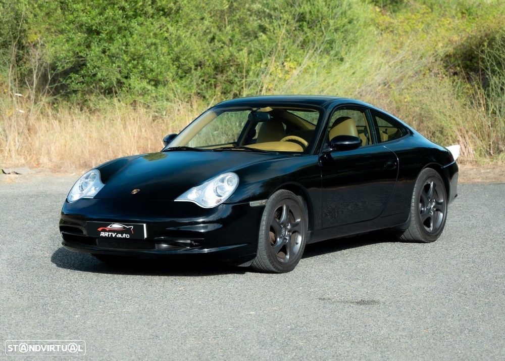 Porsche 911 (996) Carrera - 2