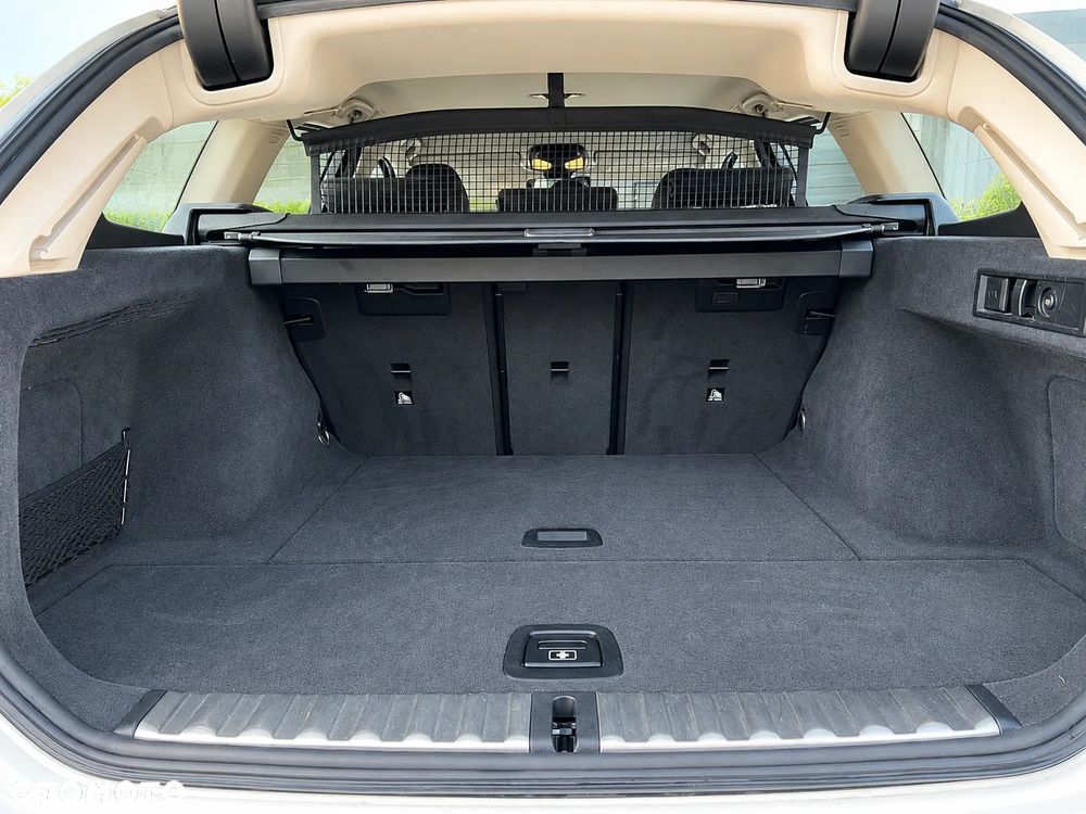 BMW Seria 3 - 10