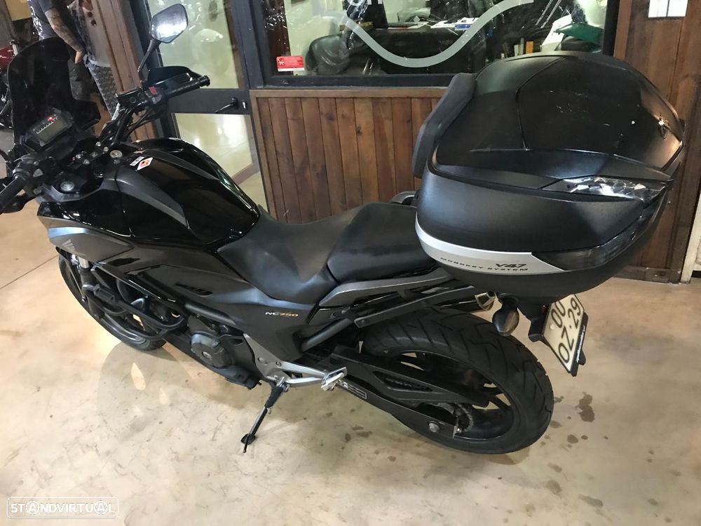 Honda NC750X DCT - 7