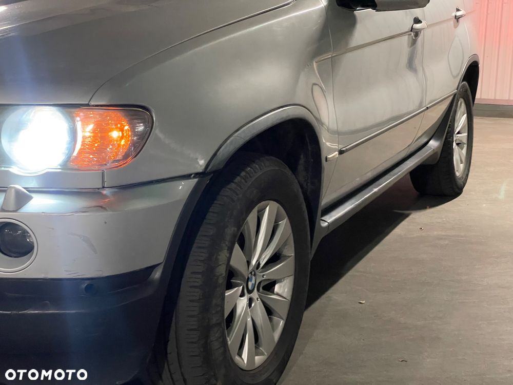 BMW X5 4.4 i Edition Exclusive - 17