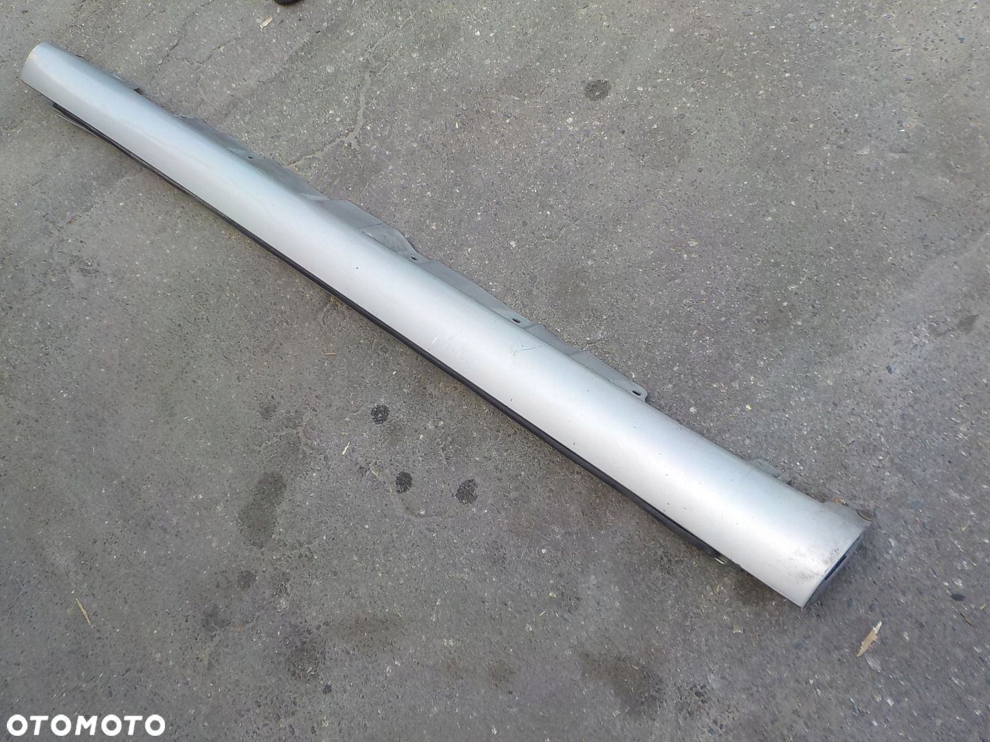 listwa progowa lewa toyota avensis T25 kombi 75852-05010 - 1