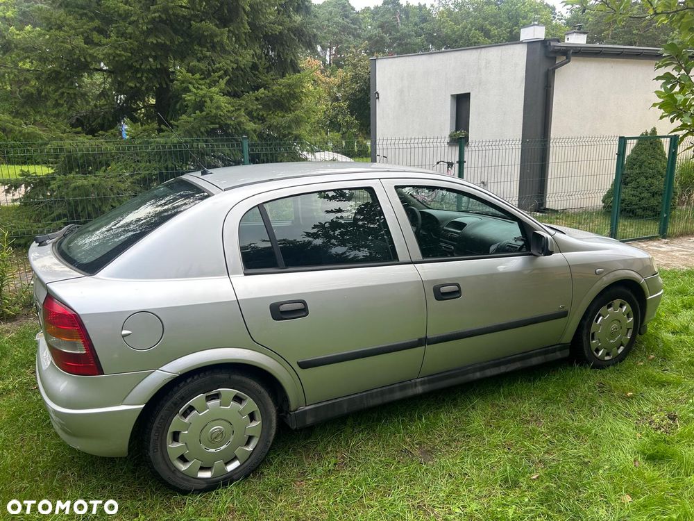 Opel Astra 1.4 - 2