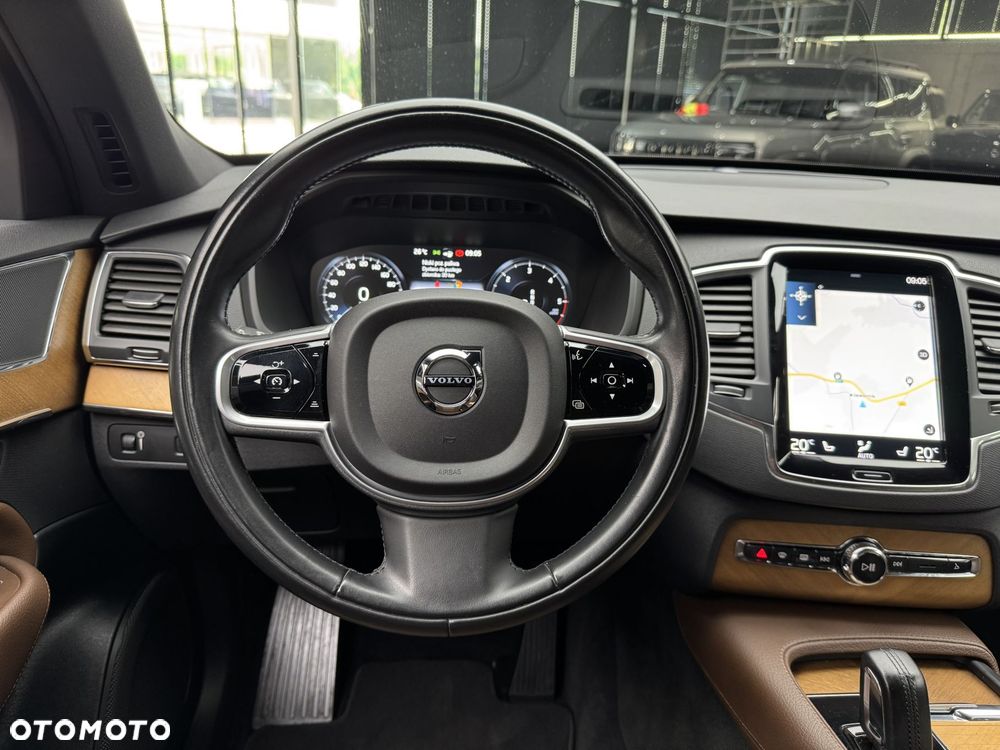 Volvo XC 90 B5 D AWD Momentum Pro 7os - 18
