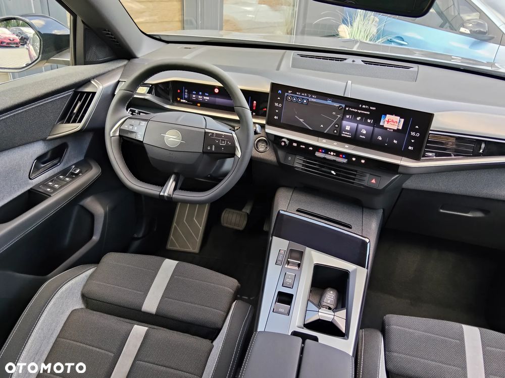 Opel Grandland 1.2 T mHEV GS Light S&S eDTC6 - 24