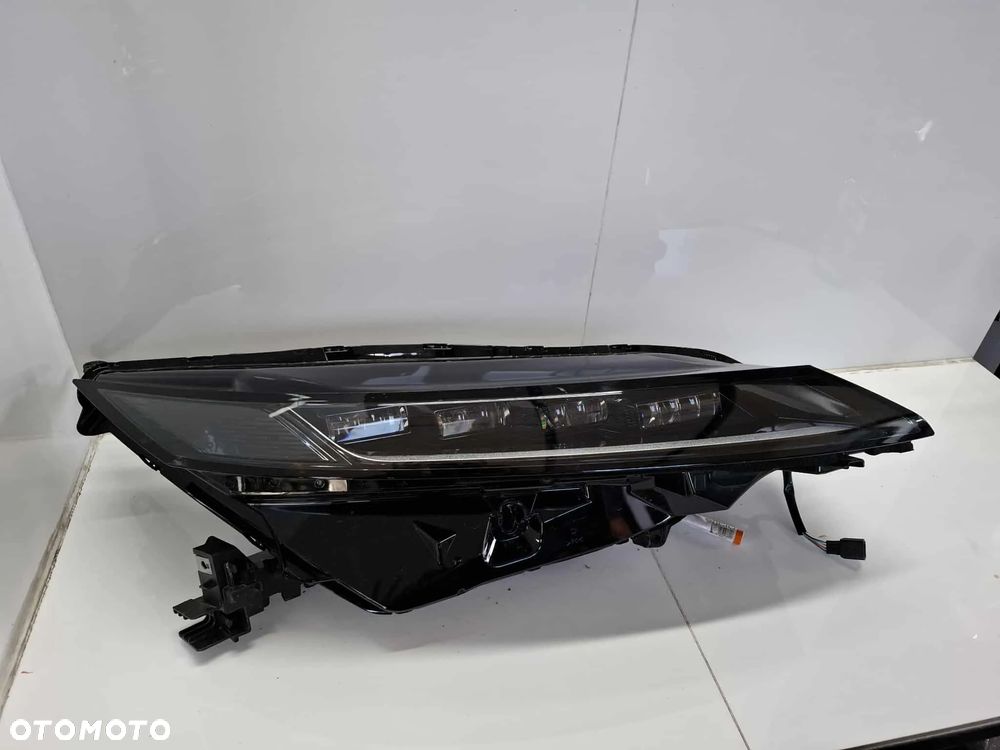 LAMPA PRAWA PRZEDNIA PRZÓD NISSAN ARIYA FULL LED  IDEALNA - 6